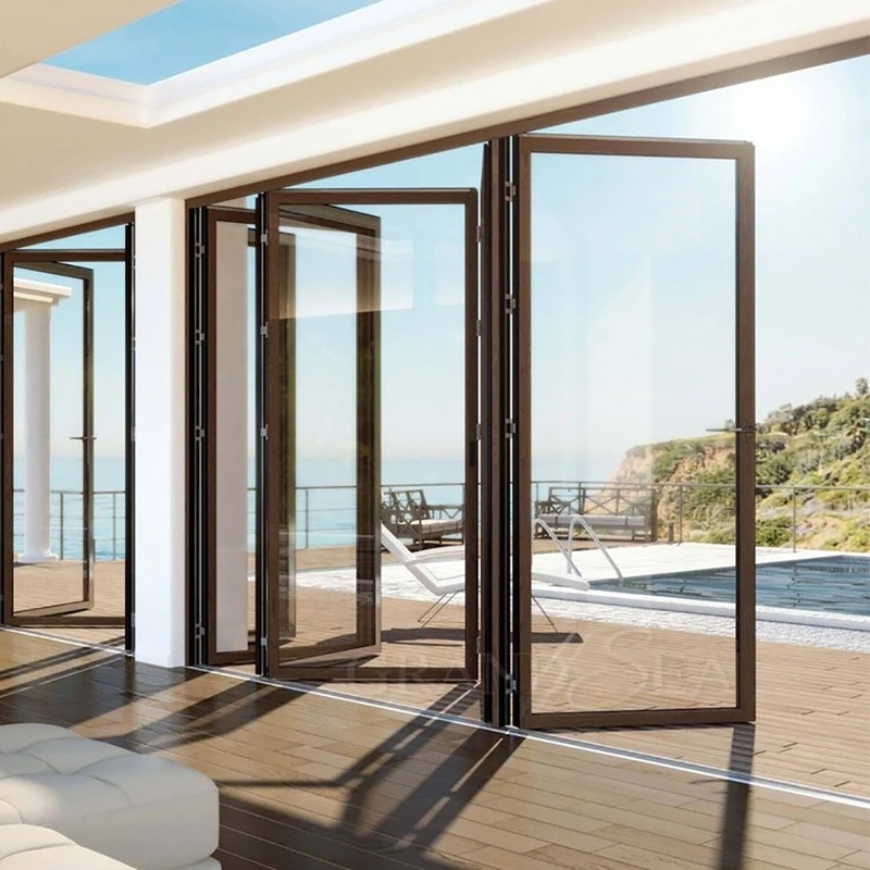 1.4mm Wanddicke Aluminiumglas Patio Akkordeon Tür für moderne Sicherheitslösung