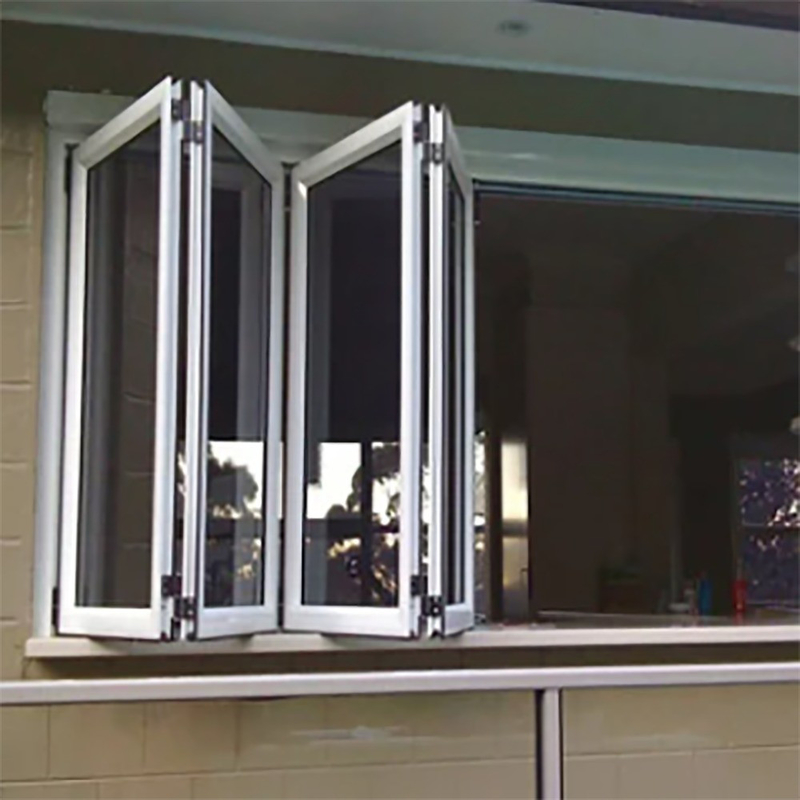 Faltflächige Fenster mit einem Wärmedämmungskoeffizient von ≤ 21
