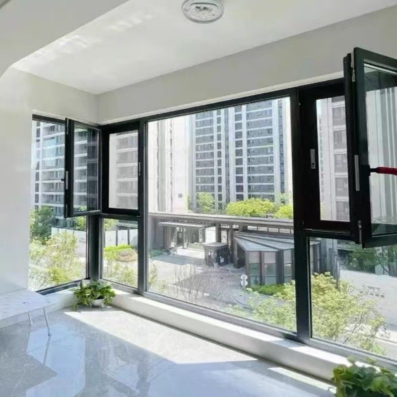 Kalifornien Titel 24 zertifizierte Aluminium-Gehäusefenster mit 1,8 mm Wanddicke und SHRC 0,22 für moderne Häuser